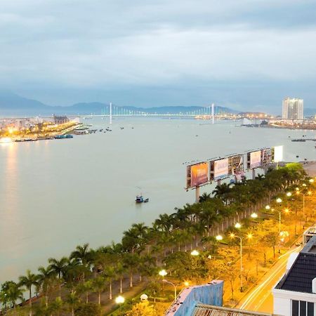 Capital O 1200 Salem Riverside Hotel Da Nang Exterior foto